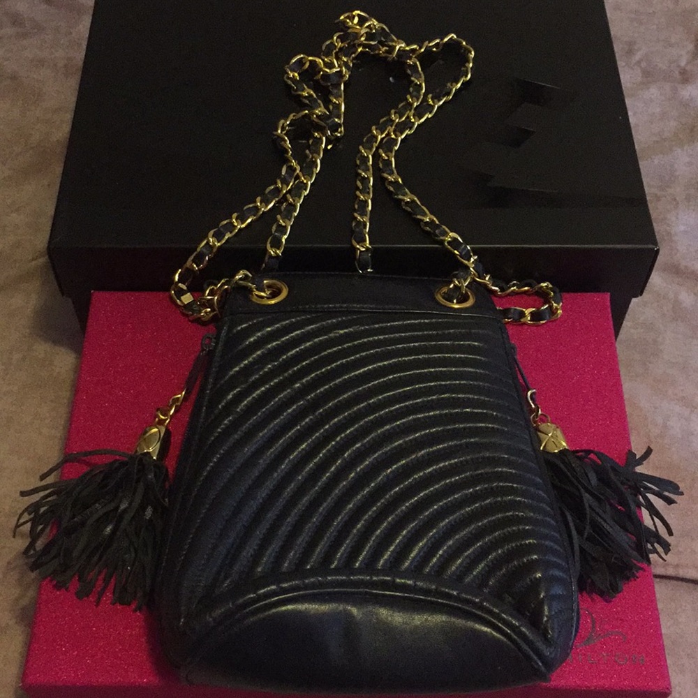 Black Chained Shoulder Bag -
